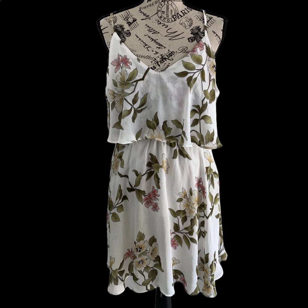 * Lyon Tropical mini dress Women’s Size 10